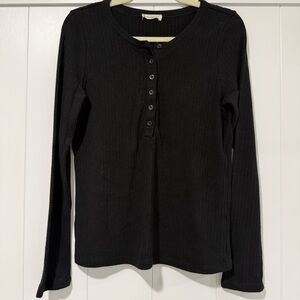 ✨ 78&Sunny (SEAS) Black Ribbed Long Sleeve Henley Top — Size M ✨